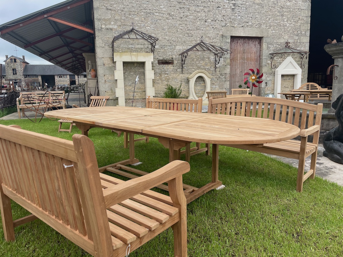 découvrez notre sélection d'ovales de jardin, parfaits pour embellir votre extérieur. idéaux pour délimiter des espaces ou accueillir des plantes, ces ovals allient esthétique et fonctionnalité. transformez votre jardin en un véritable havre de paix !